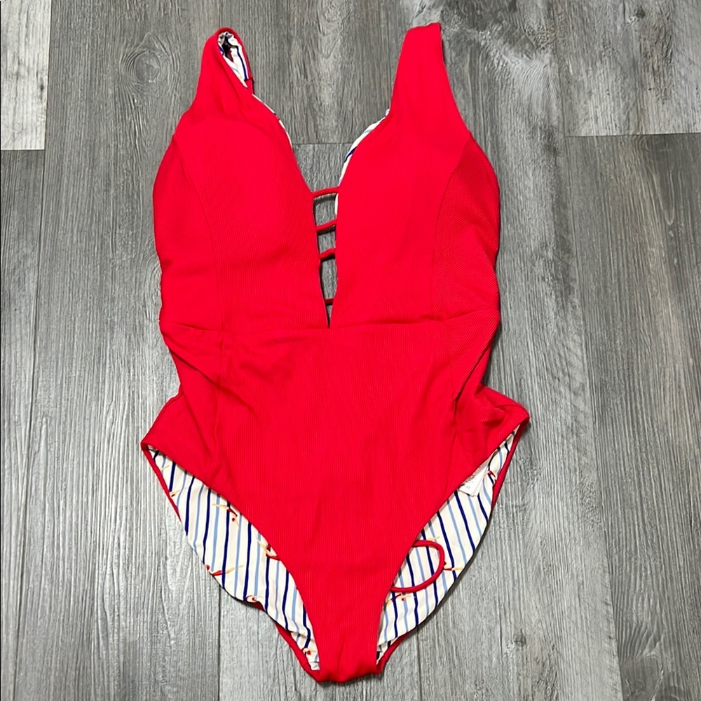 Jantzen Women's Taylor Reversible Plunge One Piece Swimsuit Red size 14